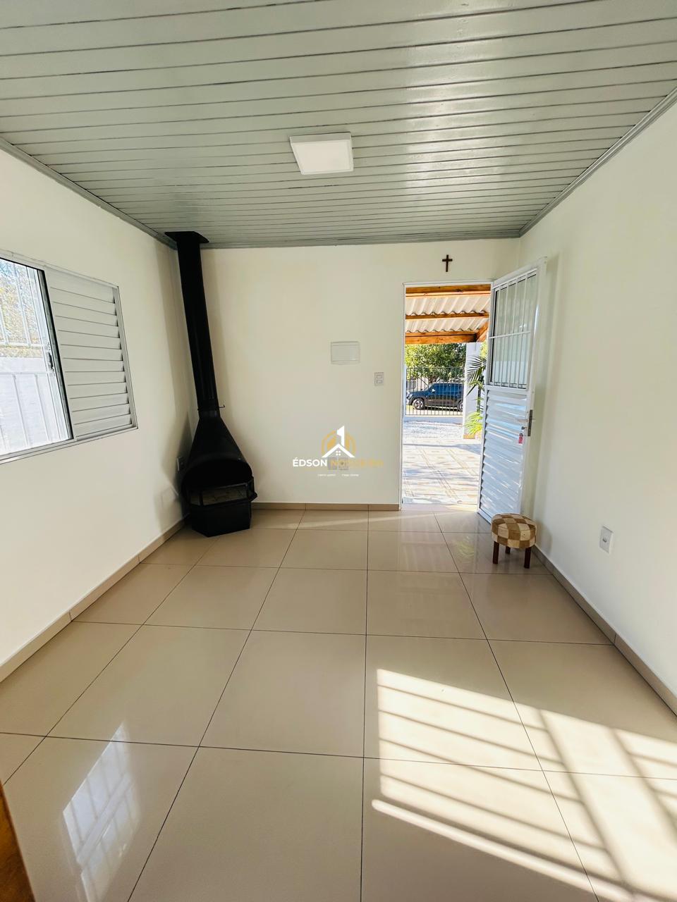 Sala com lareira