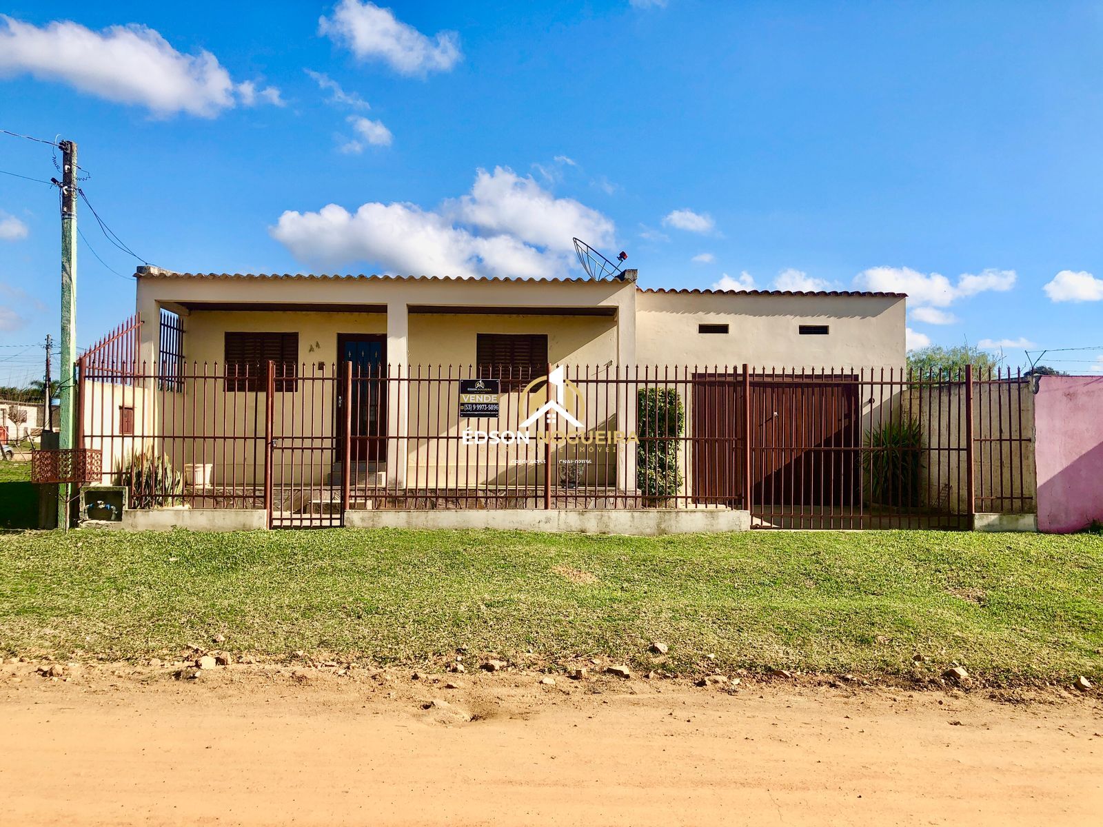 Imóvel a venda no Bairro Fênix