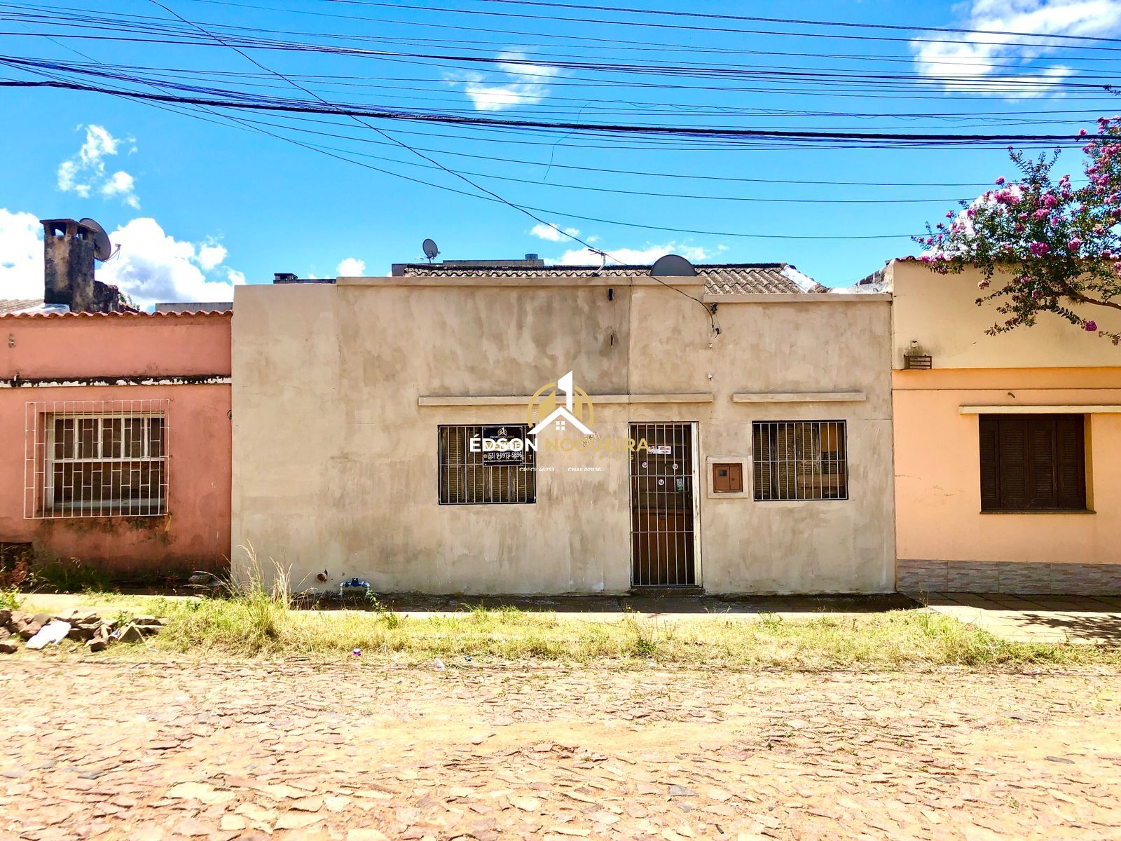 Imóvel central para reforma, residencial ou comercial